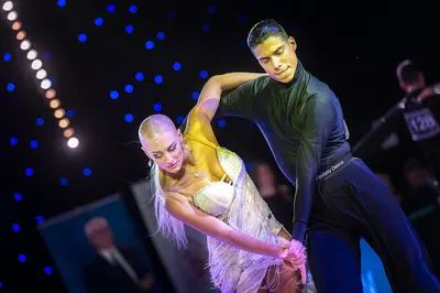 AKADEMIA TAŃCA IDANCE - Szkoła tańca i sklep taneczny